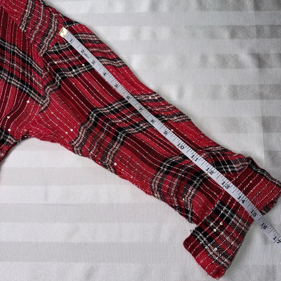 Free People Red/Blk and Gold Sequined Pullover Blouse Sz Small - Picture 9 of 14